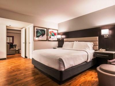 Hotel&suites Beaumont-plaza I-10&walden, An Ihg Hotel Beaumont