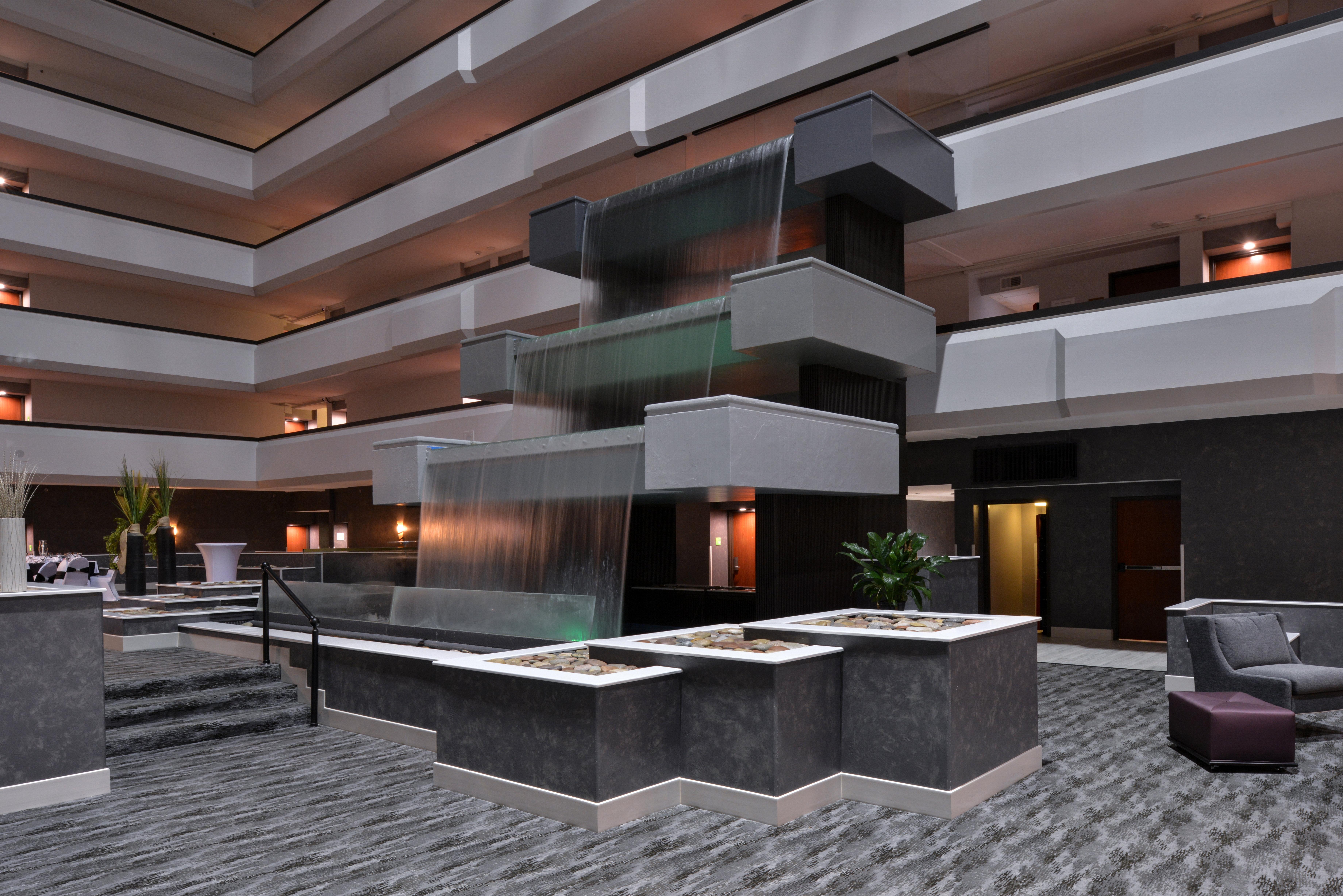 Hotel&suites Beaumont-plaza I-10&walden, An Ihg Hotel