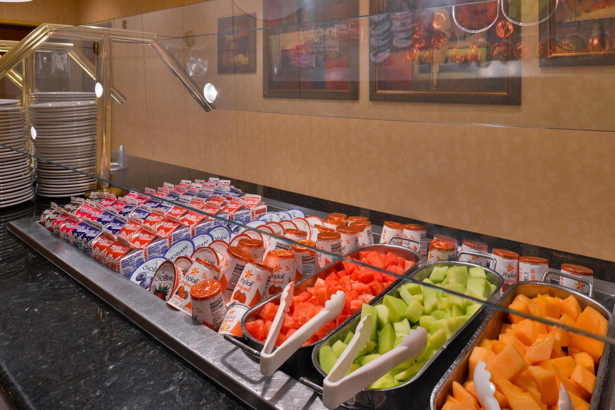 Hotel Hotel&suites Beaumont-plaza I-10&walden, An Ihg 3*