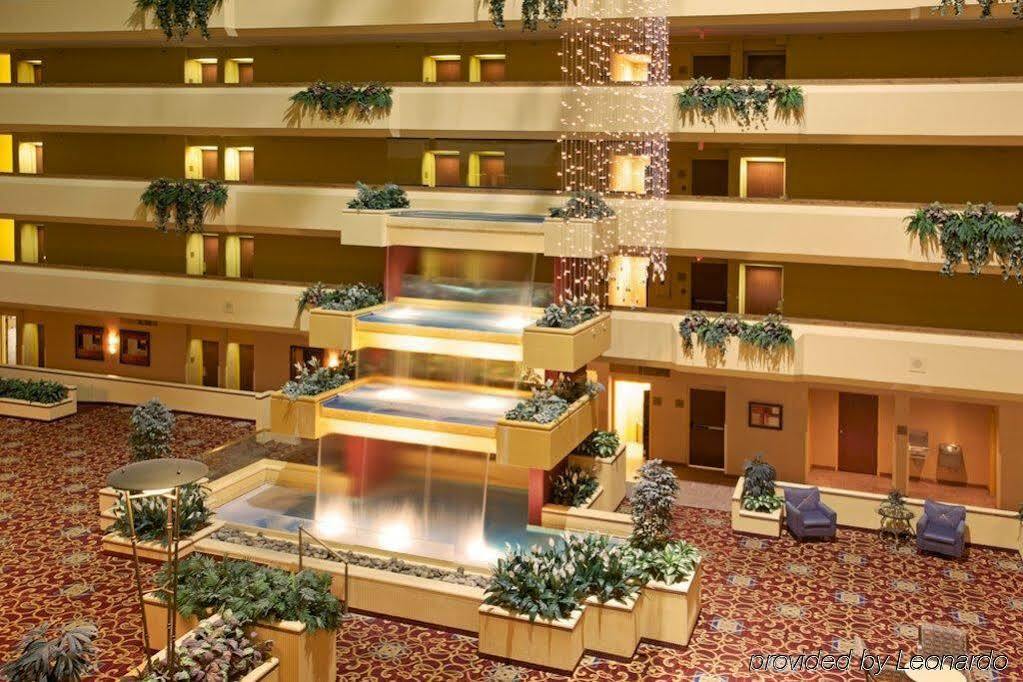 Hotel And Beaumont-plaza I-10 & Walden By Ihg Beaumont