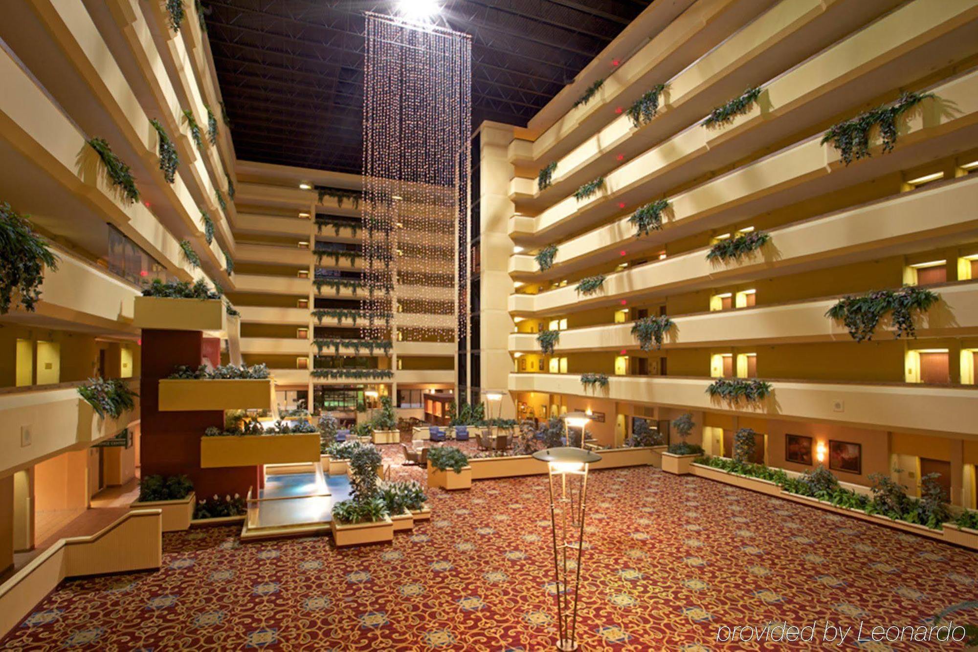 Hotel&suites Beaumont-plaza I-10&walden, An Ihg Hotel Beaumont
